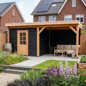 Half dicht incl. onbehandelde deur en open met zwarte achterwand