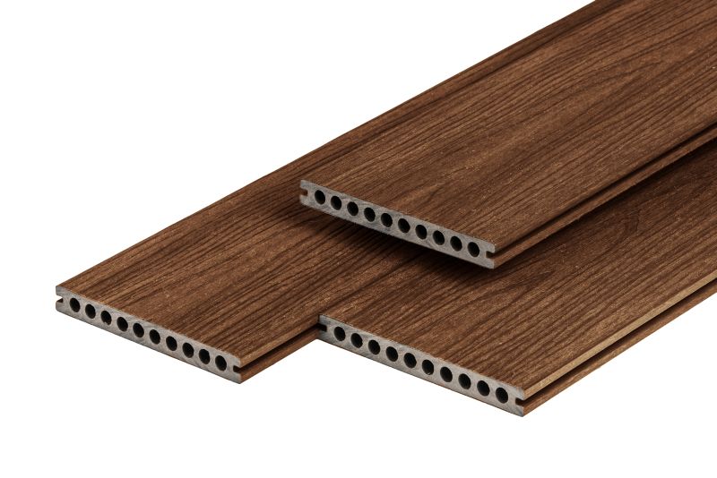 Composiet Vlonderplank 23 Γ 210 mm IpΓ© Composiet Vlonderplank 23 Γ 210 mm IpΓ©