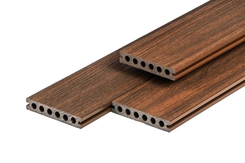 Composiet Vlonderplank 23 Γ 138 mm IpΓ© Composiet Vlonderplank 23 Γ 138 mm IpΓ©